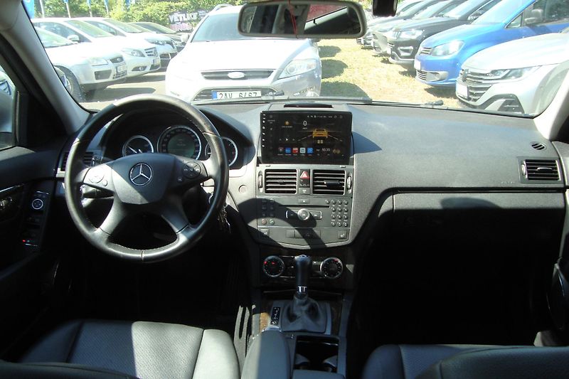 Mercedes-Benz Třídy C (2008) 220CDi,AUT,ČR,Servisní kniha - fotka 35 z 65