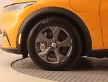 Ford Mustang Mach-E (2024) Standard Range RWD, SoH 95% - náhled 15