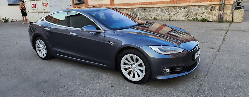 Tesla Model S (2020) 100D*LONG*RANGE*RAVEN*AWD* - fotka 2 z 48
