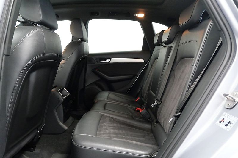 Audi SQ5 - fotka 21 z 23