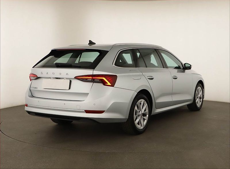 Škoda Octavia (2021) Style 1.5 TSI - fotka 5 z 13