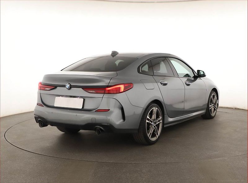 BMW Řada 2 (2023) 218d Gran Coupé - fotka 5 z 20