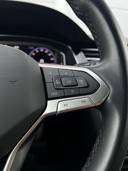 Volkswagen Passat 2.0TDI DSG Kůže Virtual TZ DPH - fotka 12 z 28
