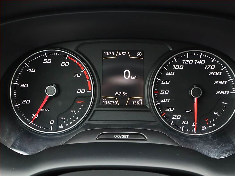 Seat Ateca (2016) 1.0 TSI, Navi, Tempomat - fotka 11 z 19
