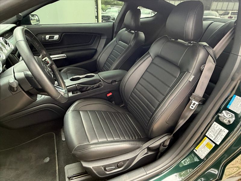 Ford Mustang 5,0 V8 357kW BULLITT-CZ-DPH!! - fotka 10 z 27