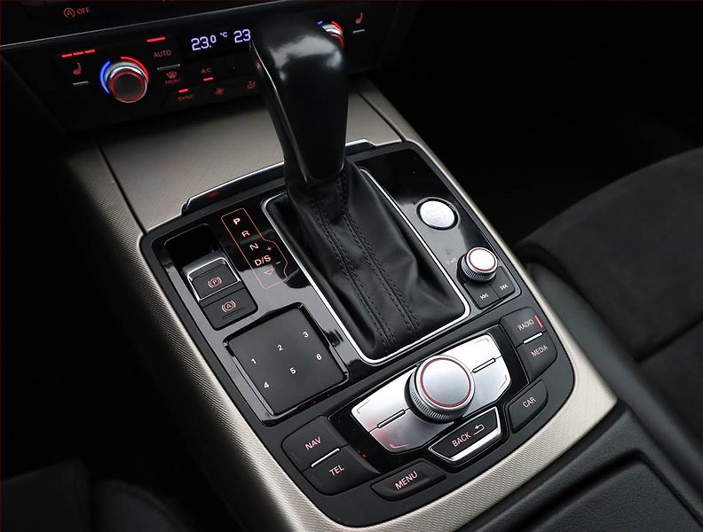 Audi A6 Allroad (2017) 3.0 TDI - fotka 13 z 15