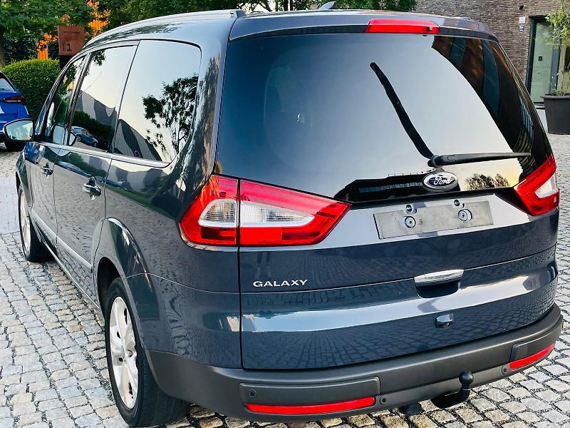 Ford Galaxy 2.0TDCi MAN 7MÍST KAMERA TAŽNÉ - fotka 14 z 45