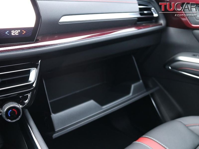 Chevrolet Traverse (2026) RS 2.5 Turbo - fotka 45 z 75