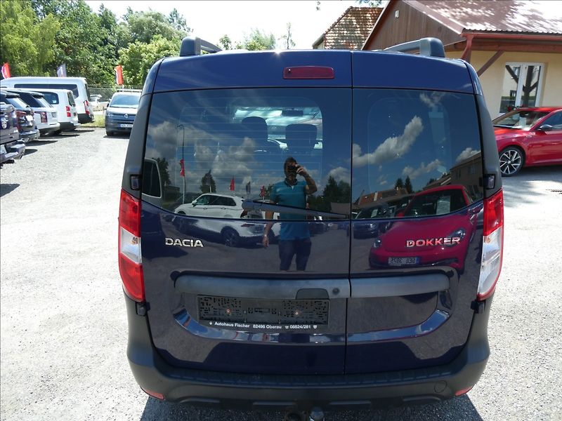 Dacia Dokker 1,6 i 75kW po servise,2 x pneu - fotka 8 z 39