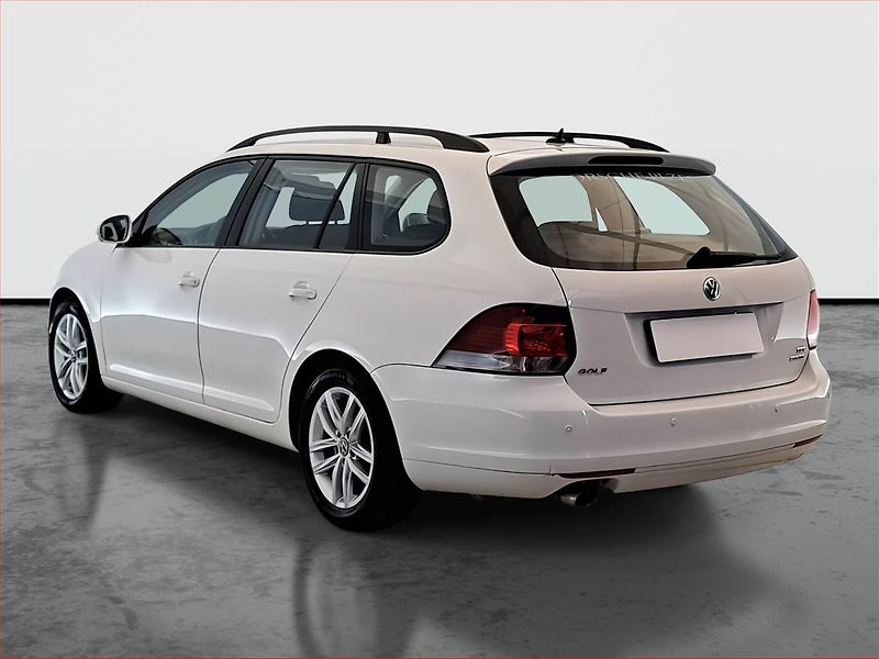 Volkswagen Golf (2010) 1.6 TDI, 4X4, Tempomat - fotka 4 z 16