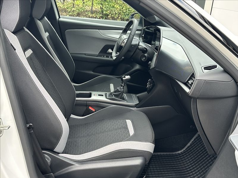 Opel Mokka 1,2 Turbo 136PS  Edition - fotka 16 z 54