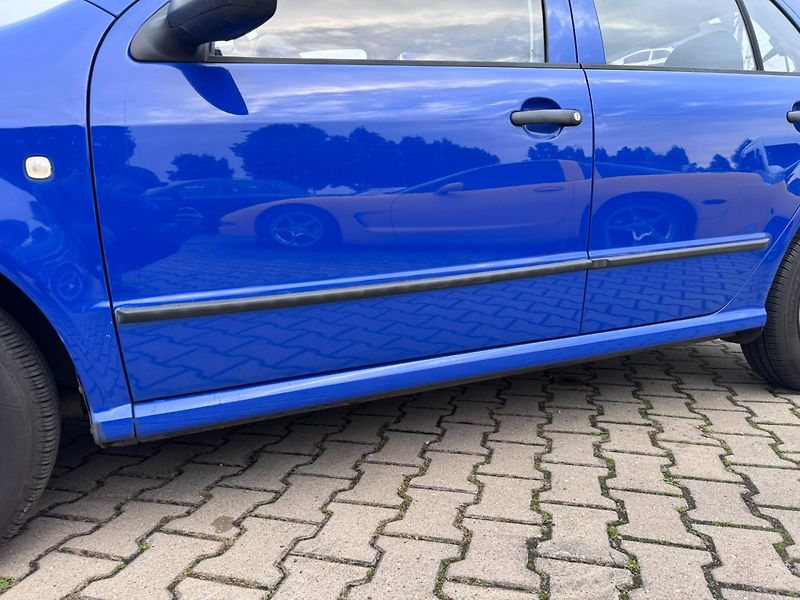 Škoda Fabia (2005) 1,2 HTP 40 KW STK - fotka 19 z 47