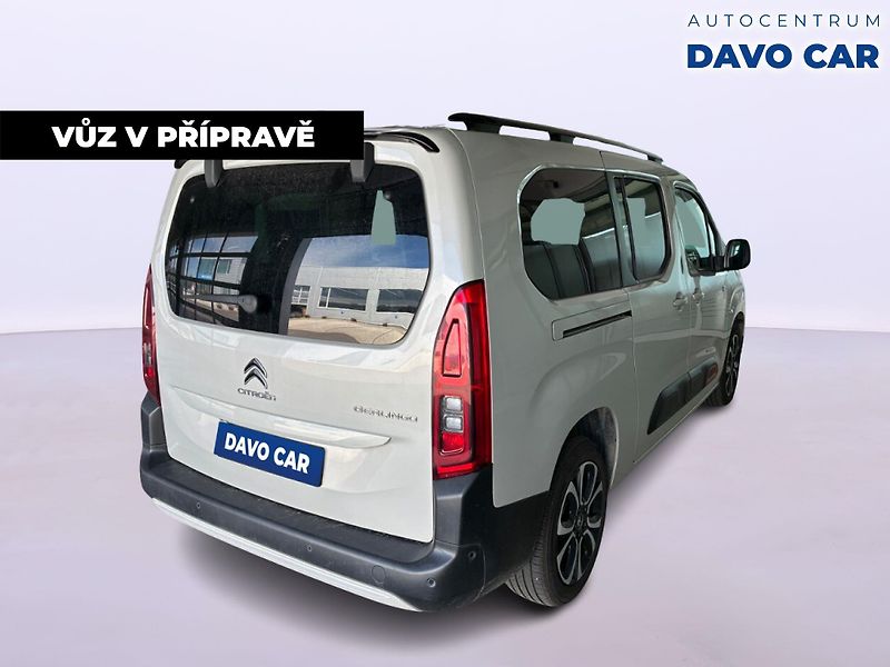 Citroën Berlingo 1,5 BlueHDI 96kW Shine XL CZ - fotka 3 z 12