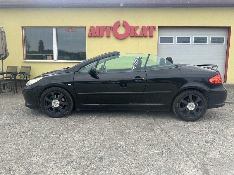Peugeot 307 2.0HDi Kabriolet/Tempomat/Navi - fotka 11 z 31