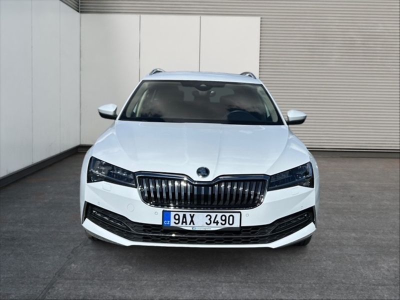 Škoda Superb 2,0 TDI 147 4x4 L&K Aut - fotka 2 z 11