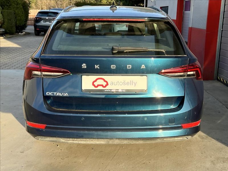Škoda Octavia 2,0 TDi / EXECUTIVE / záruka - fotka 4 z 15