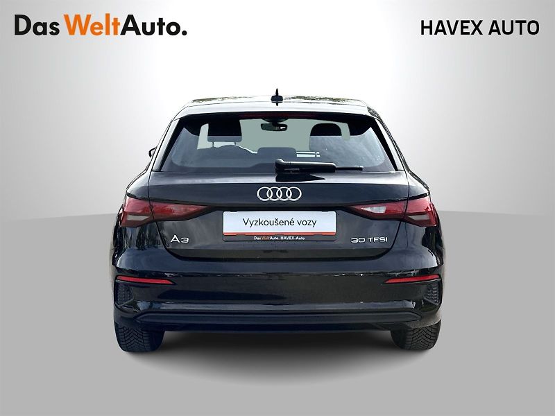 Audi A3 (2022) 1.0 TSI MHEV Basis - fotka 30 z 30