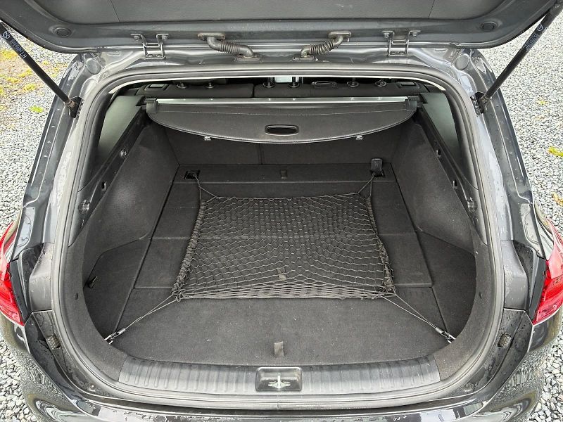 Kia Ceed (2022) TOP 1.5T-GDI 117kW DPH CZ - fotka 6 z 11