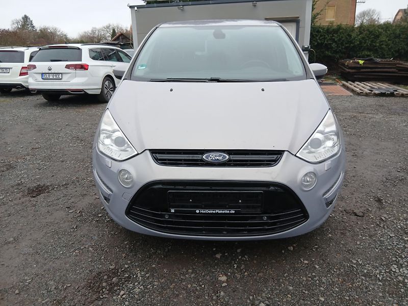 Ford S-MAX 2.0 TDCI, AUTOMAT - fotka 7 z 32