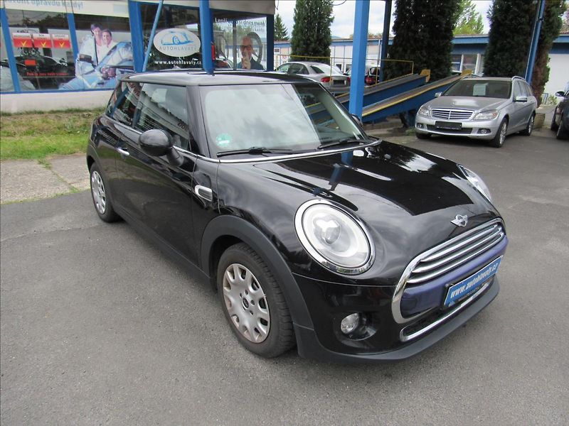 Mini Cooper 1,5 i 100kW - fotka 3 z 34