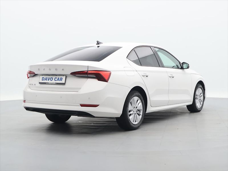 Škoda Octavia 1,0 TSI 81kW Ambition CZ DPH - fotka 7 z 32