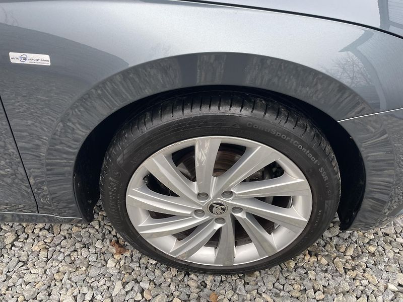 Škoda Octavia 2.0TDi 115PS LED VIRT NAVI DPH - fotka 68 z 189