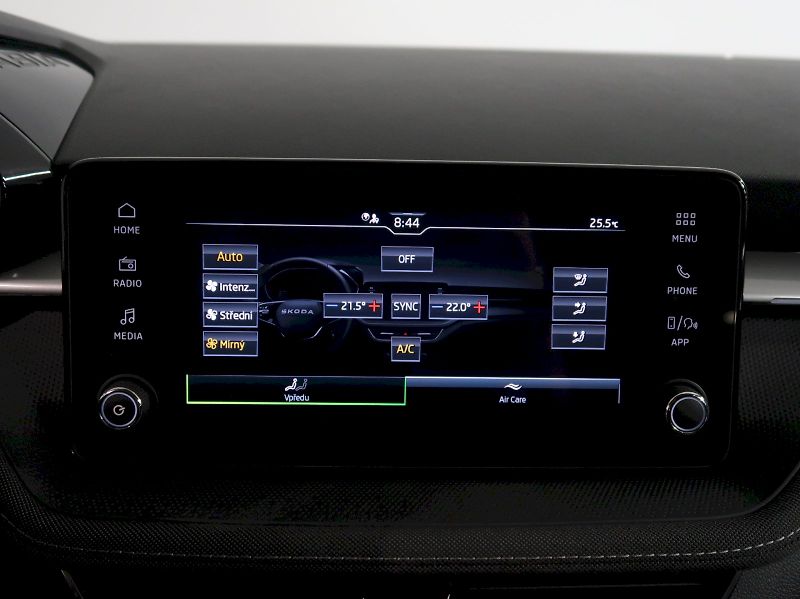 Škoda Fabia (2025) TOP SELECTION 1.0TSI 70KW - fotka 30 z 39