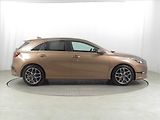 Kia Ceed (2021) Gold 1.5 T-GDI, Serv.kniha - náhled 6