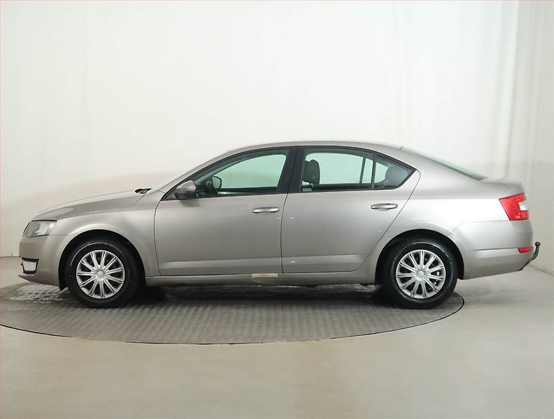 Škoda Octavia (2013) 1.2 TSI, Serv.kniha, Tempomat - fotka 3 z 13
