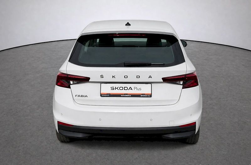 Škoda Fabia (2023) Active plus 1,0 Tsi 70Kw - fotka 28 z 30