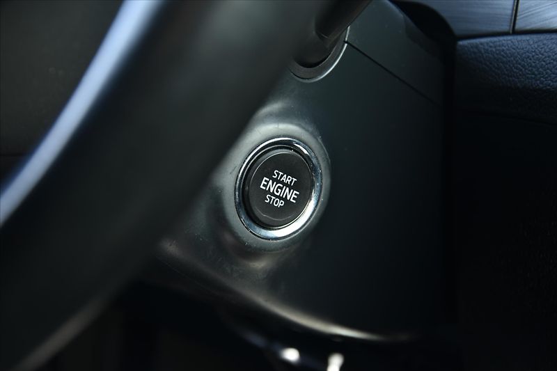 Škoda Superb 2.0TDi BIXENON KŮŽE ACC ČR - fotka 17 z 29