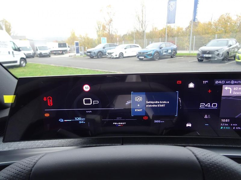 Peugeot 5008 (2024) e-GT 157 kW/210k (Bat. 73kWh) - fotka 20 z 60