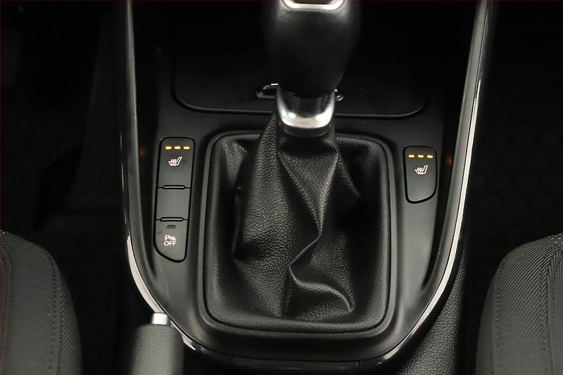 Kia Carens (2014) 1.6 GDI, Tempomat - fotka 11 z 15