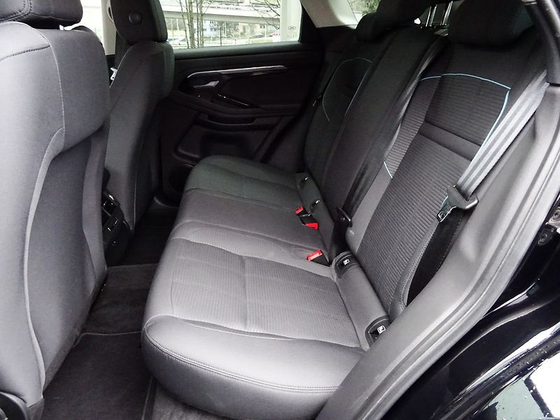 Land Rover Range Rover Evoque 2.0D 150 AWD A/T Kamera - fotka 23 z 31
