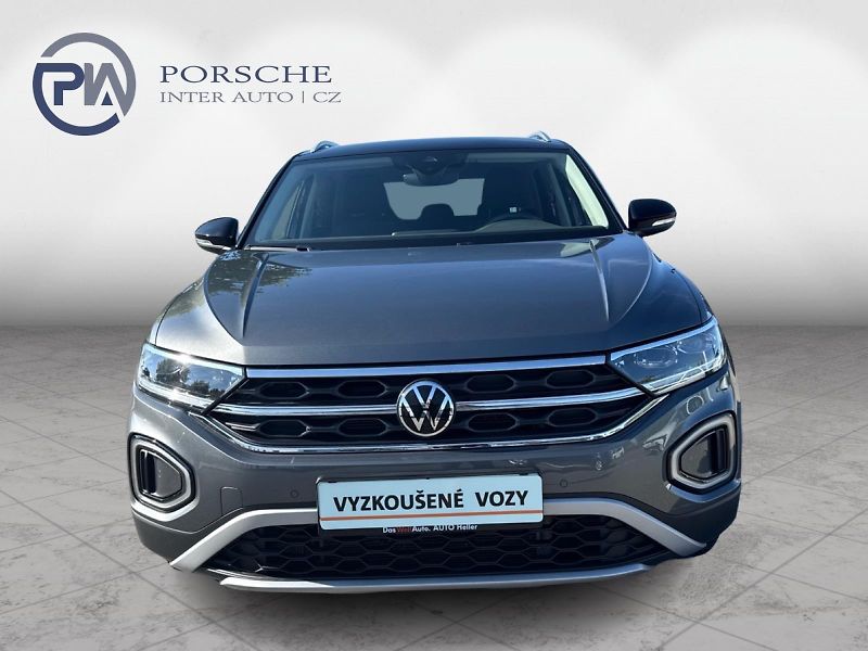 Volkswagen T-Roc 1.5 TSI Style  110 kW - fotka 4 z 29