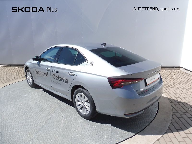 Škoda Octavia (2026) Selection 1,5 TSI 85kW - fotka 26 z 28