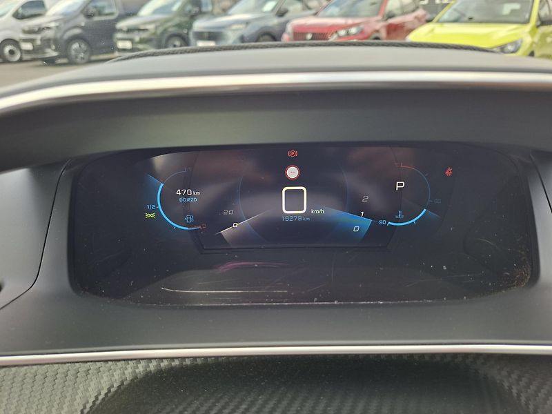 Peugeot 208 (2020) Allure 1.2 74 kW EAT8  - fotka 10 z 12