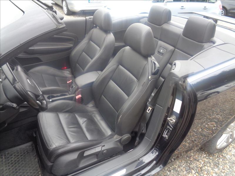Volkswagen EOS 2,0 - fotka 21 z 21