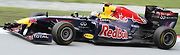 Monopost Red Bull RB7, se kterým David Coulthard pojede v srpnu v Praze.