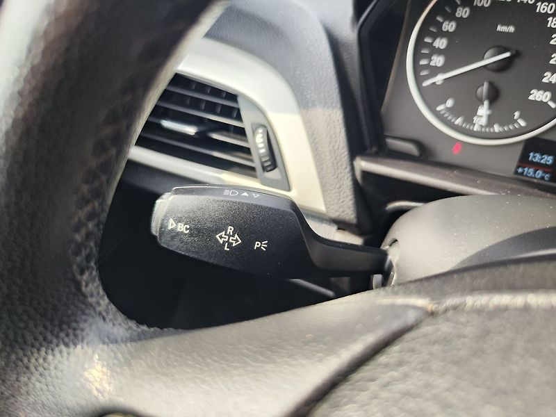 BMW Řada 1 118i Advantage ČR - fotka 24 z 28