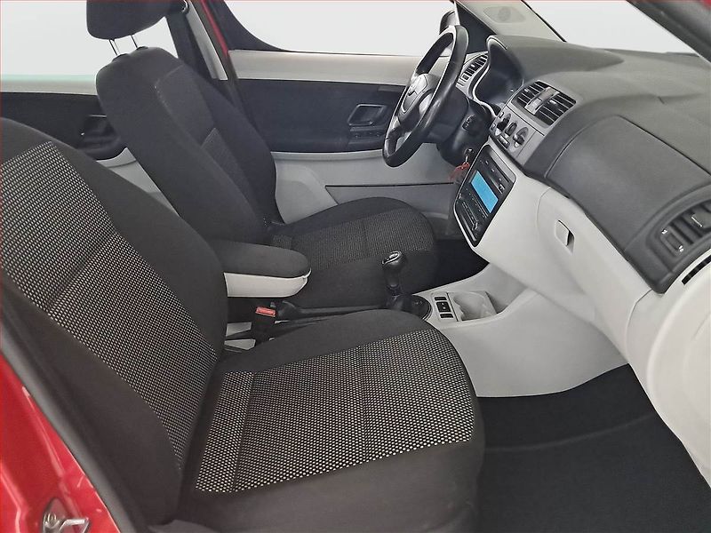 Škoda Roomster (2010) Scout 1.6 TDI, Eko.zaplacen - fotka 9 z 16