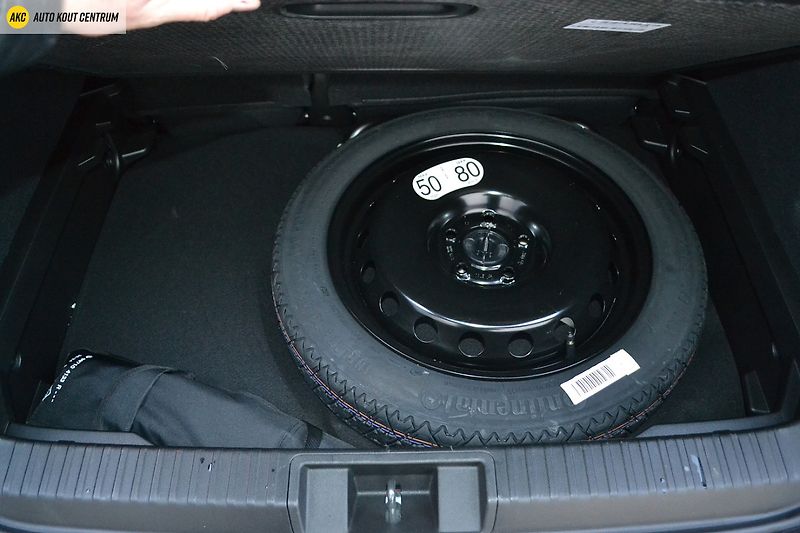 Renault Captur techno E-Tech full hybrid 145 - fotka 17 z 50
