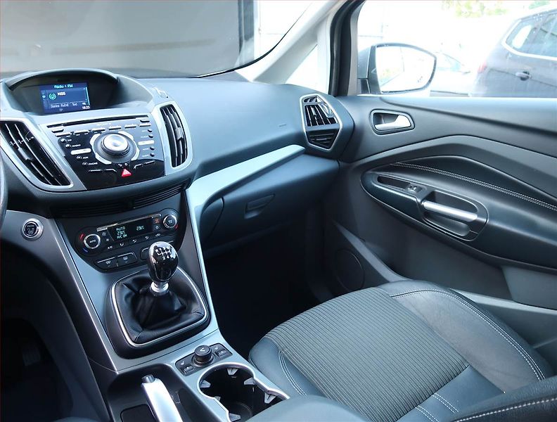 Škoda Fabia (2012) 1.2 TSI, po STK - fotka 8 z 17