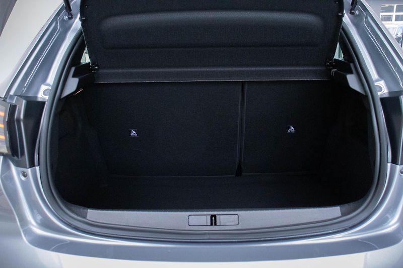 Peugeot 208 (2026) STYLE Turbo 100 MAN6 - fotka 7 z 15