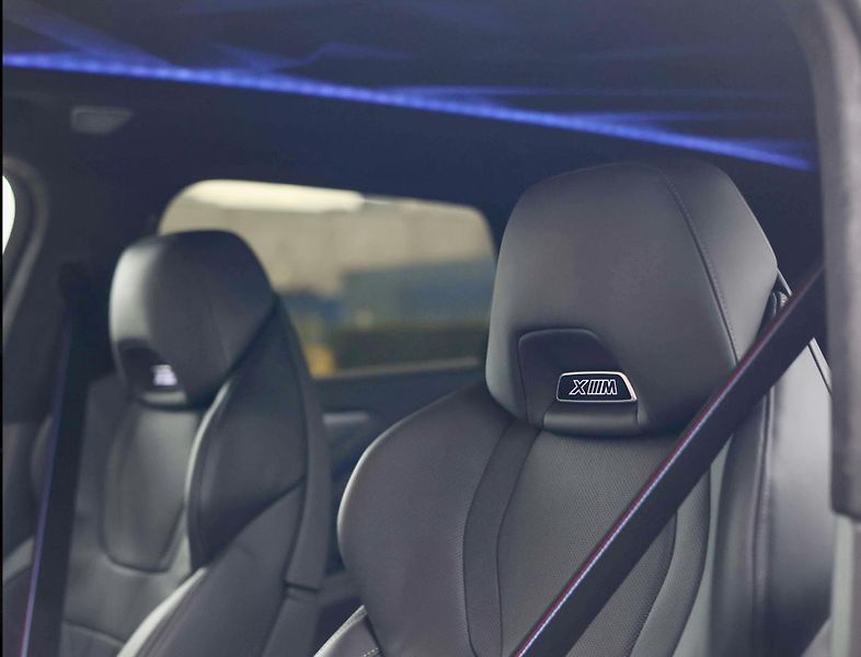 BMW XM (2023) 4.4 V8*Bowers&Wilkins - fotka 27 z 46