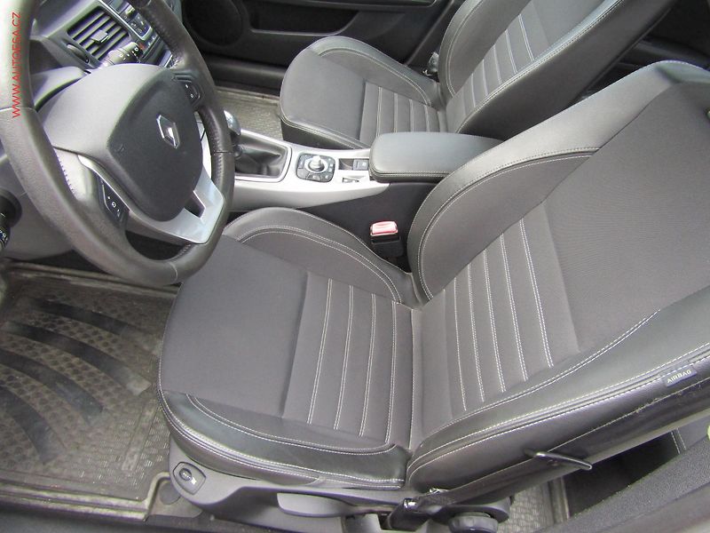 Renault Laguna (2013) 2.0dCi, ČR, Navi, bixen - fotka 9 z 17