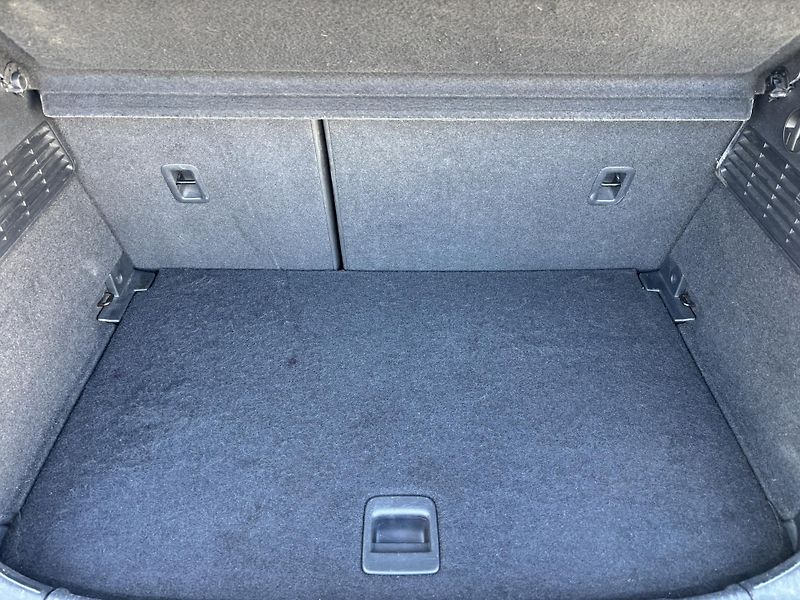 Audi A1 (2013) 2.0TDI, 105kW - fotka 12 z 16
