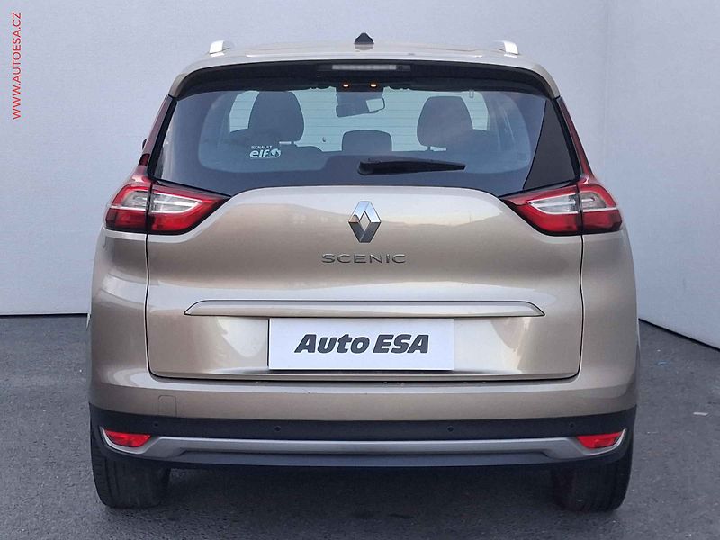 Renault Grand Scénic (2017) 1.2 TCe, Energy, park.asist - fotka 5 z 17
