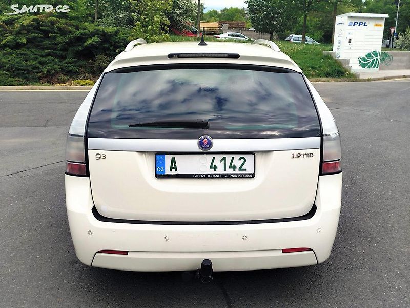 Saab 9-3 1.9 TTiD VECTOR,KŮŽE,XENON,TZ - fotka 3 z 14