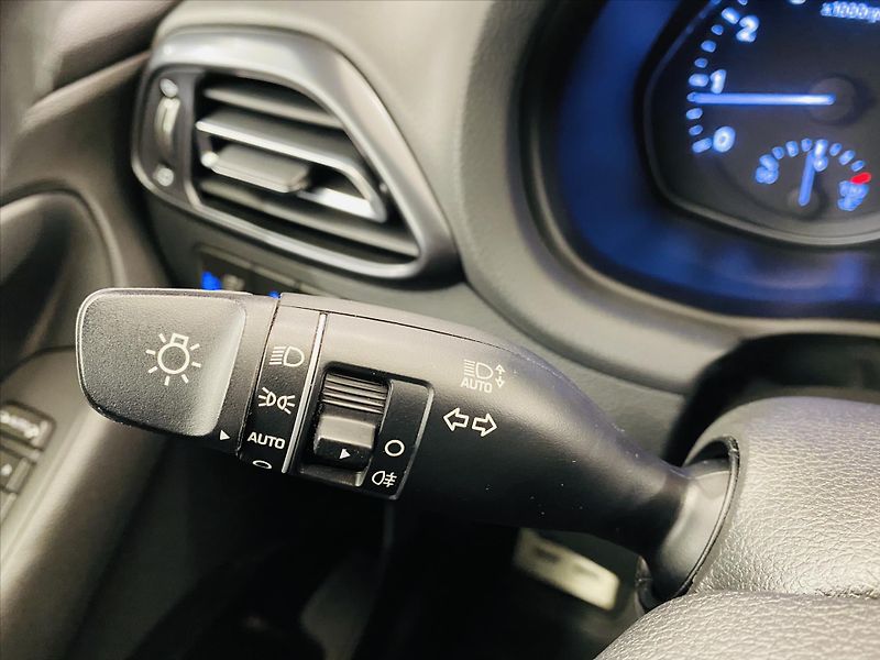 Hyundai i30 1,5 T-GDi 117kW DCT N-Line - fotka 14 z 26